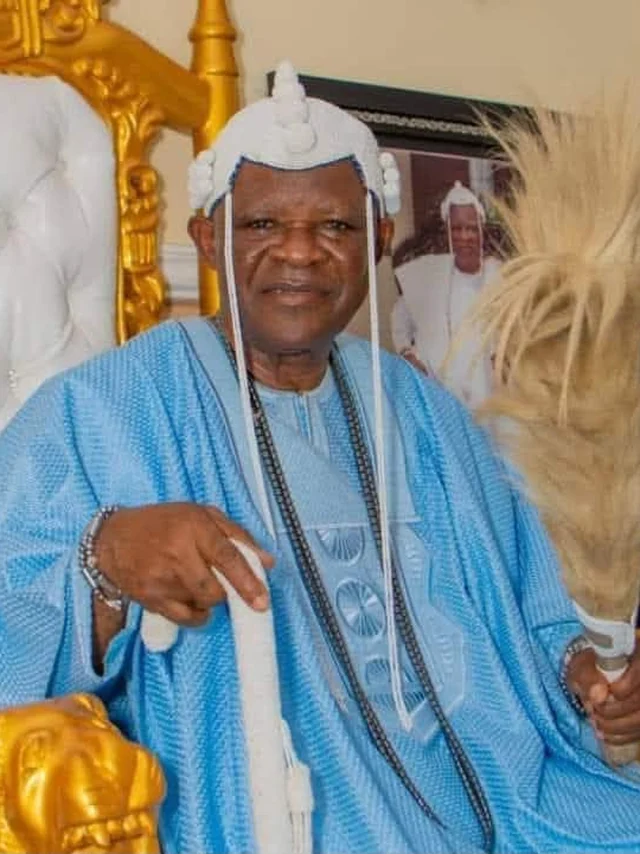 HRM Oba Akeem Olusegun Adisa Ojomu