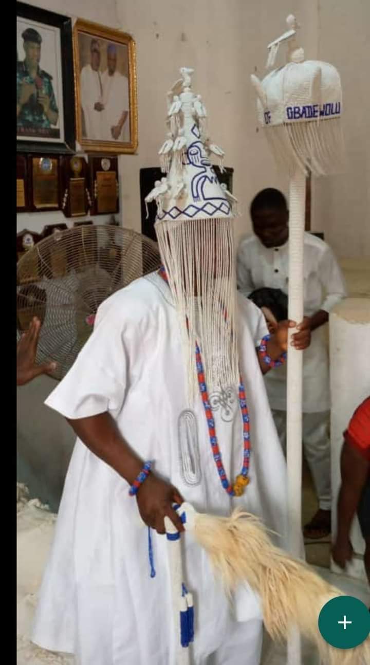 HRM OBA OLAYEMI LUKMAN AROWOLO (THE GBADEWOLU OF ARAROMI KINGDOM)